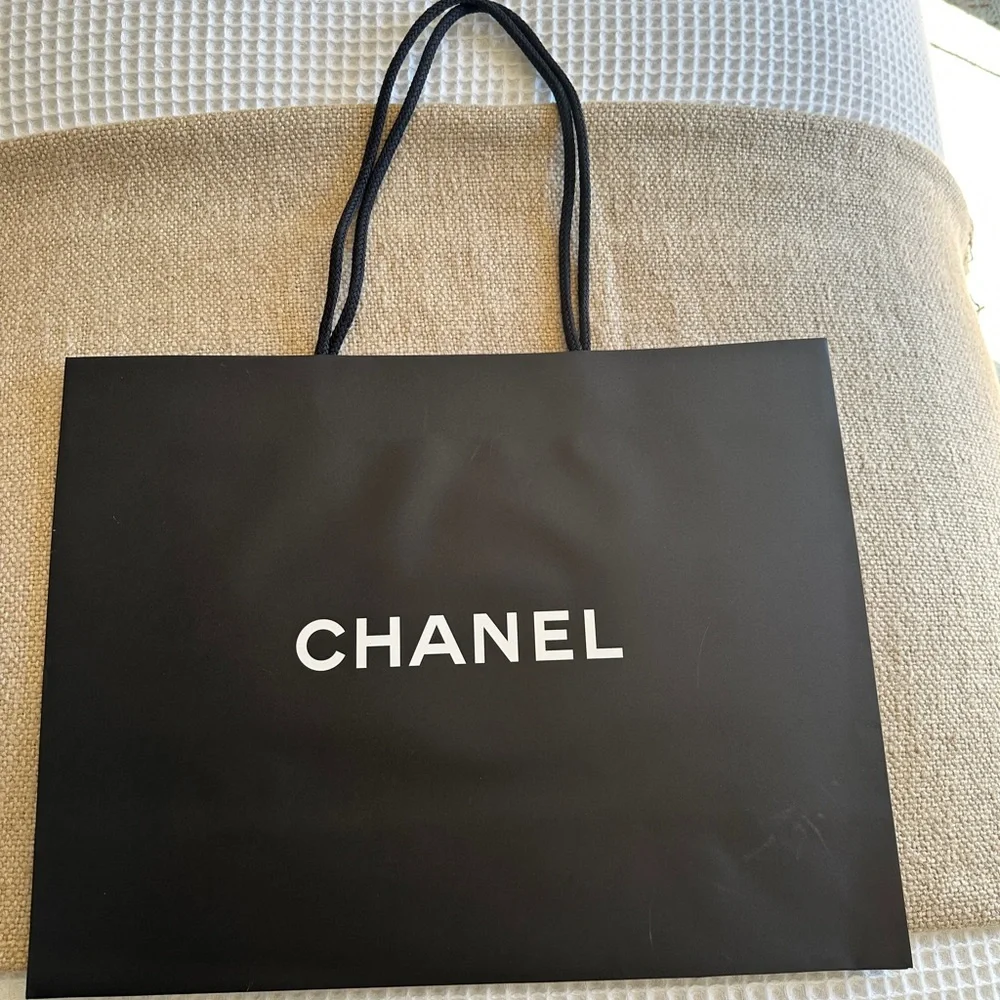 100% Authentic New Black Chanel Paper Shopping Bag - In Three Sizes